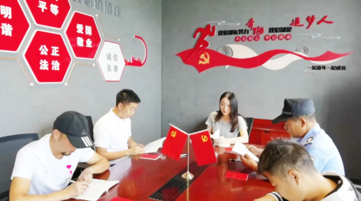 ���������@�h�������