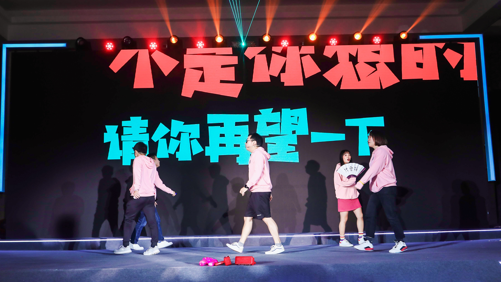 Ȥζ����(hu��)С�Α�